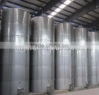 Stainless pressurized storage vessels