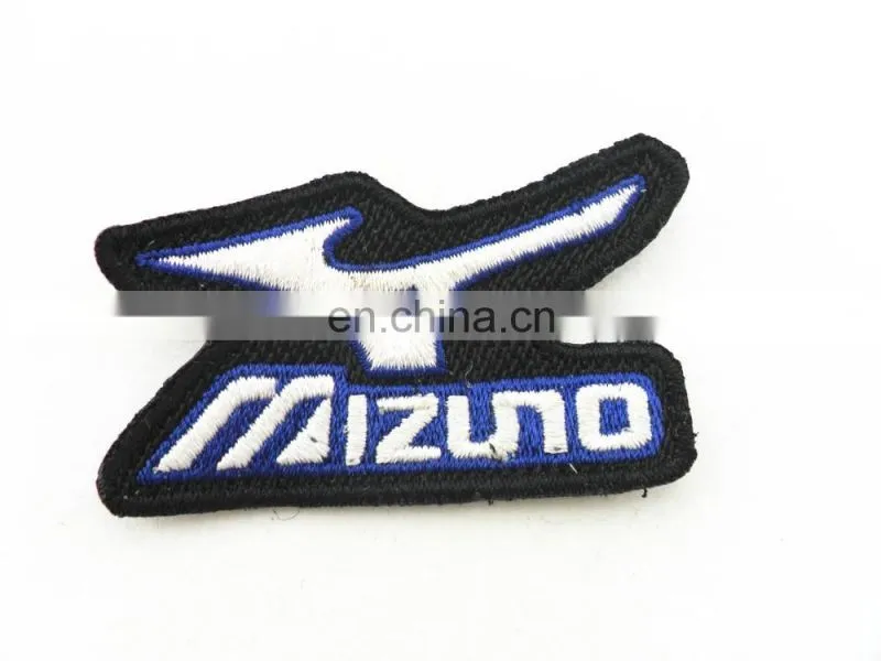 custom baby clothing cartoon embroidery iron on patch