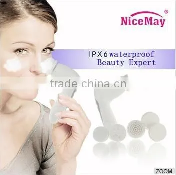 handheld face cleaning system