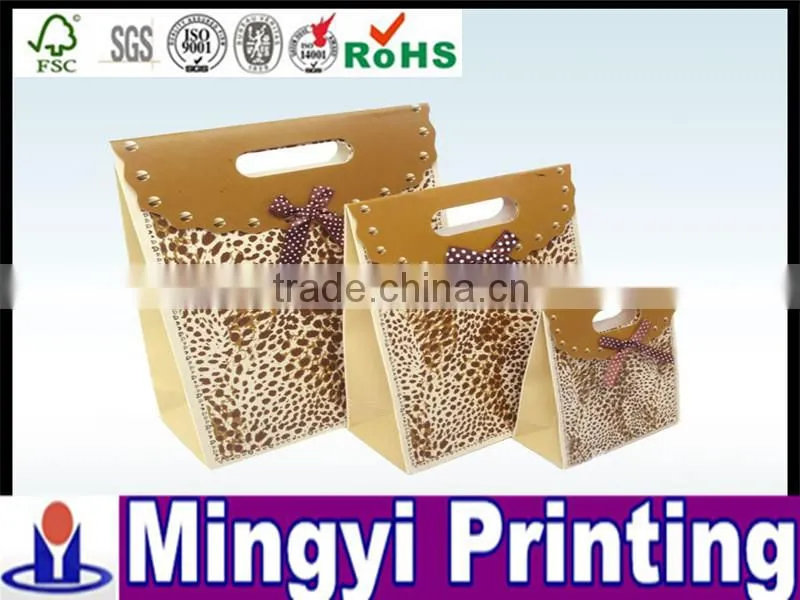 Customer design paper gift bag with handle for shopping