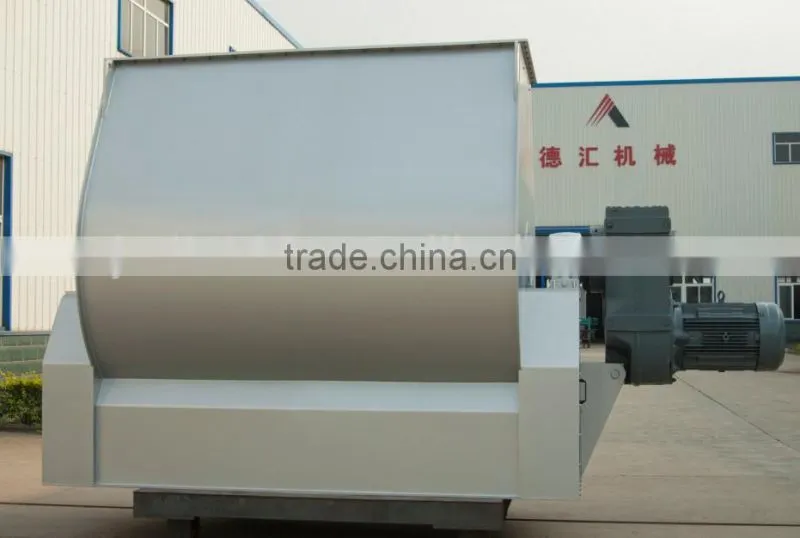 industrial feed mixer
