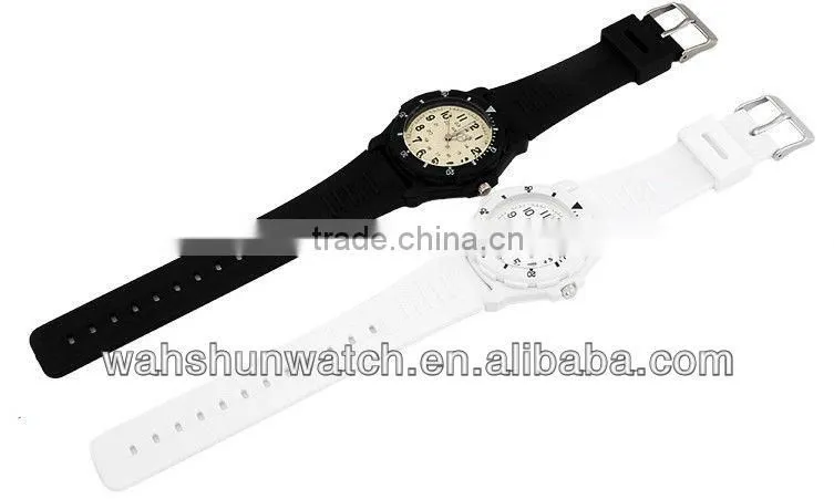 fashion sport women's stainless steel back water resistant watch