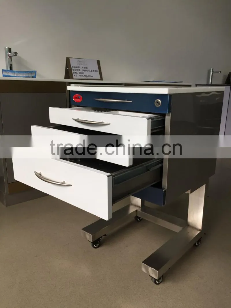 Stainless steel dental trolley with 3 drawers