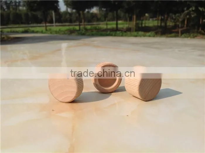 High quality striped small round wooden cap,custom stylish wooden bottle cap