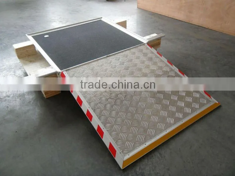 FMWR-1A Manual Wheelchair Ramp