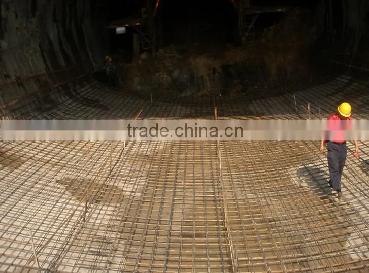 Construction site wire mesh grid panels