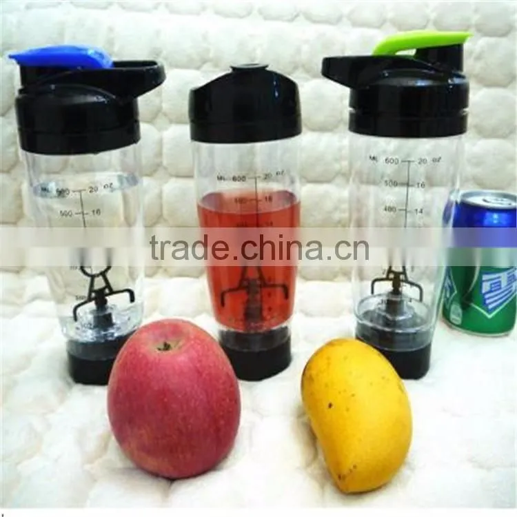 Defferent color Automatic mixing cup electric protein powder shake cup fitness sports bottle milk shakes 600 ml/20oz