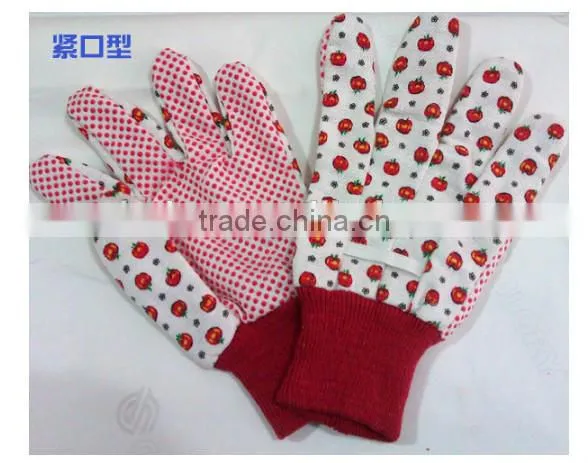 garden tool with garden glove