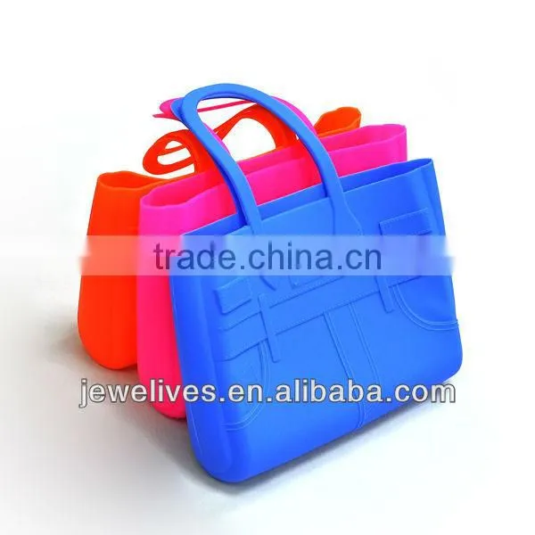 Newest Promotional cosmetic bag Silicone Pouch