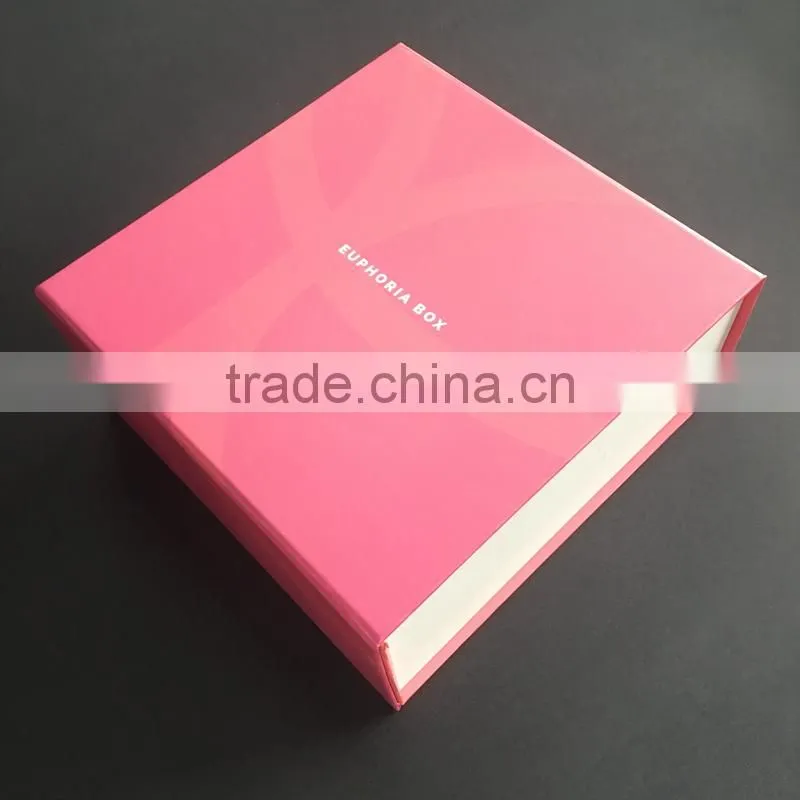 2017 Customized Cardboard Folding Paper Gift Box with Magnet