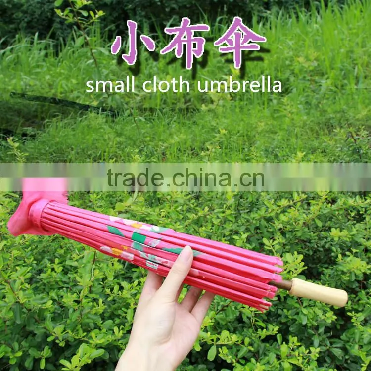 Beaty Elegant Mini Handcrafted Wooden Different Color Cloth Umbrella