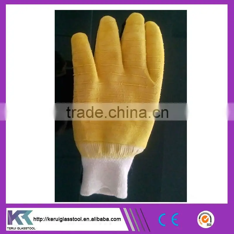 High quality double-faced yellow rubber protective safety working gloves manufacturer price (V052)