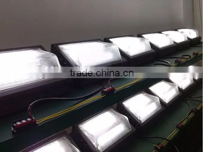 Outdoor wall pack led retrofit 120w DLC ETL with 5 years warranty