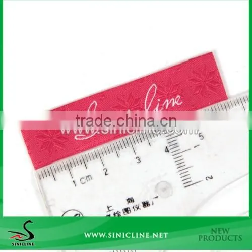 Sinicline design weaving technics damask clothing red woven label for garment