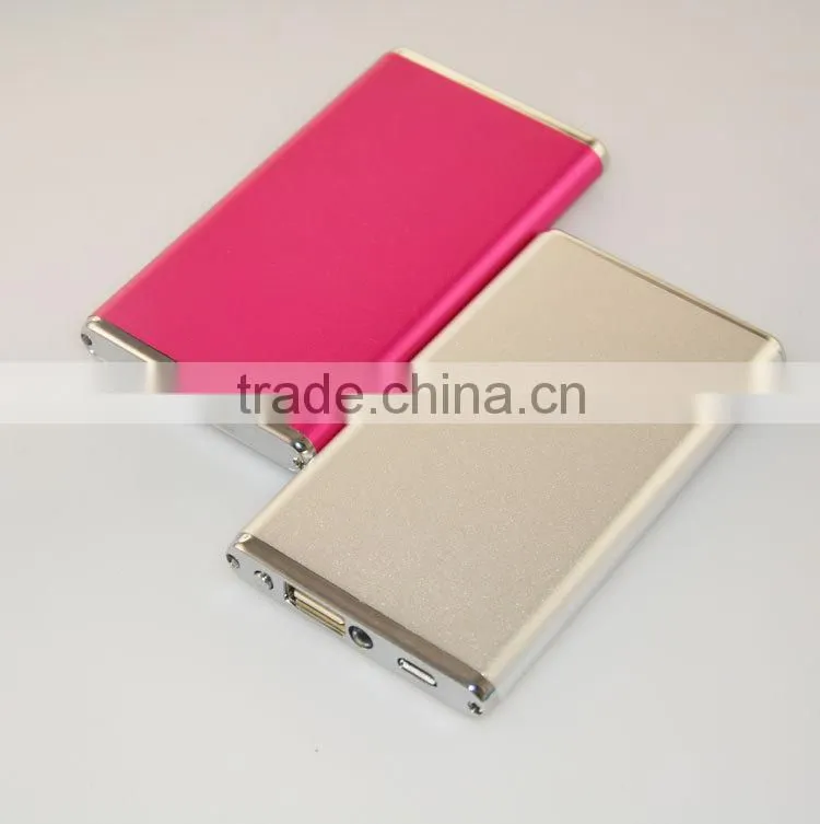 4000mAh LED 12 Voltage Power Bank Portable Charger