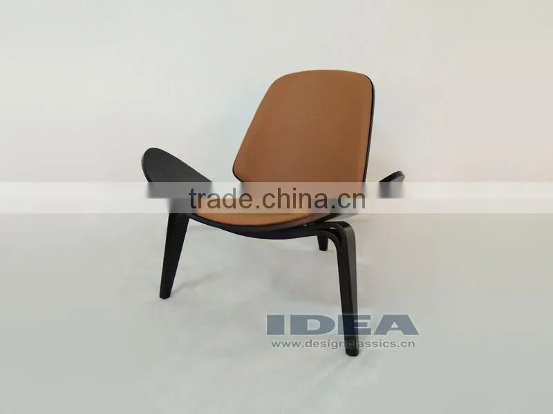 Replica Wegner Shell Chair - Black Shell/ Brown Leather pad