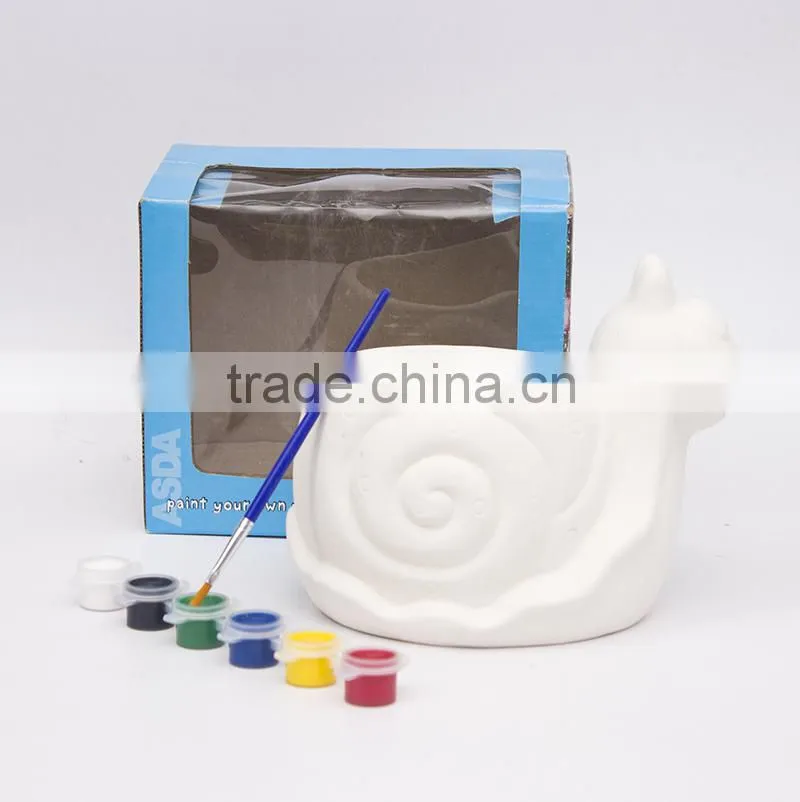 TOYS PAINT YOUR OWN CERAMIC SNAIL PENCIL POT