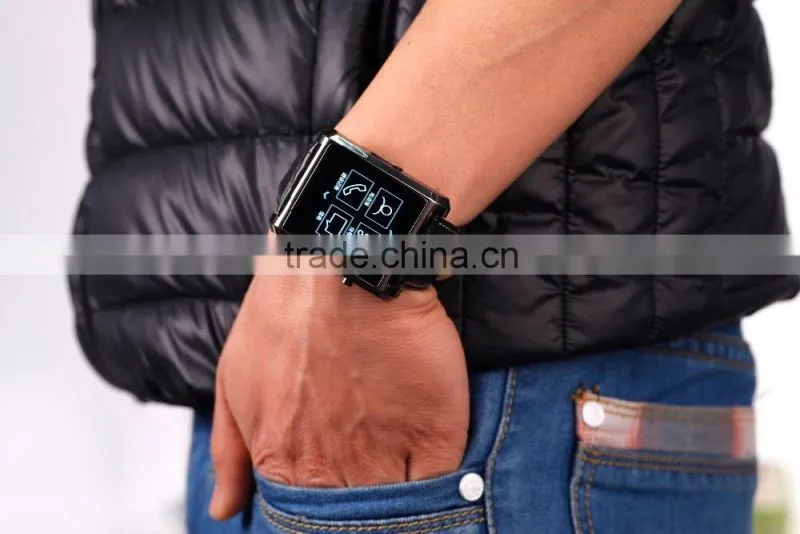 DM08 Smartwatch Luxury Leather IPS Business Wristwatch For Apple iPhone & Samsung Android Phone Luxury Bluetooth Smart Watch