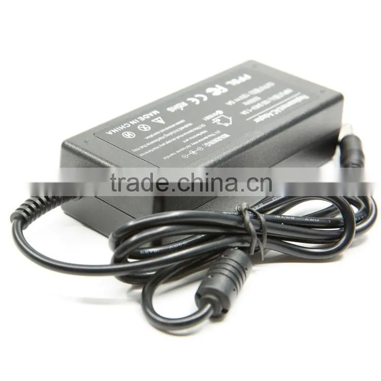 Guangzhou Factory 60W 12V 5A DC Power Aadapter With Green LED