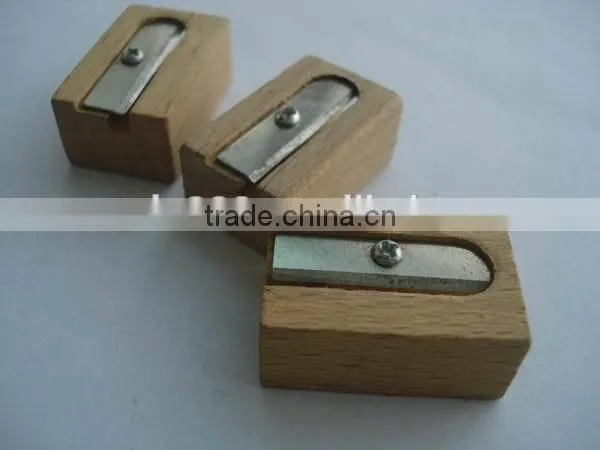 Factory wholesale one hole cheap wooden pencil sharpener