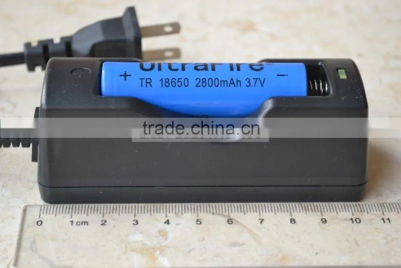 18650 Li-ion Fast Battery Charger Specialized for 18650 Battery