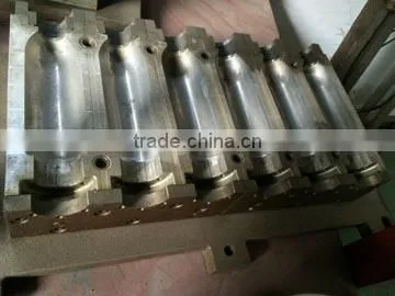 Cosmetic bottles blowing machine