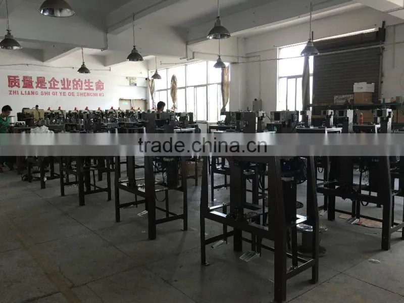 2016 China nylon zipper spiraling machine