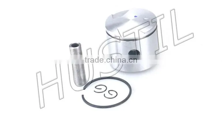 China professional CS400 chain saw spare parts Piston set