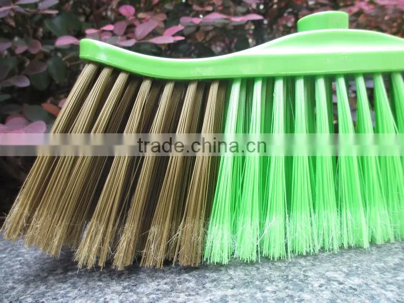 Low price wooden handle Plastic Brooms