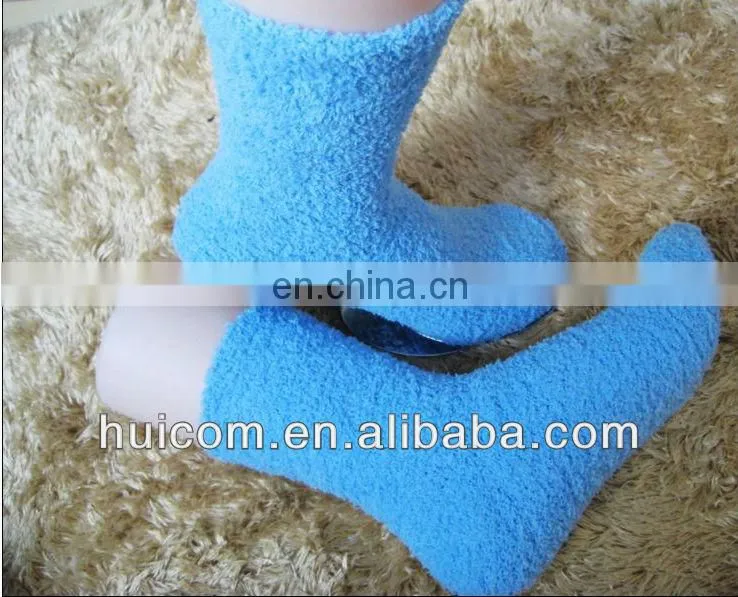 unit color fluffy socks