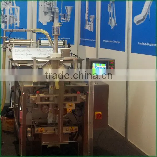 Automatic pouch liquid packing machine
