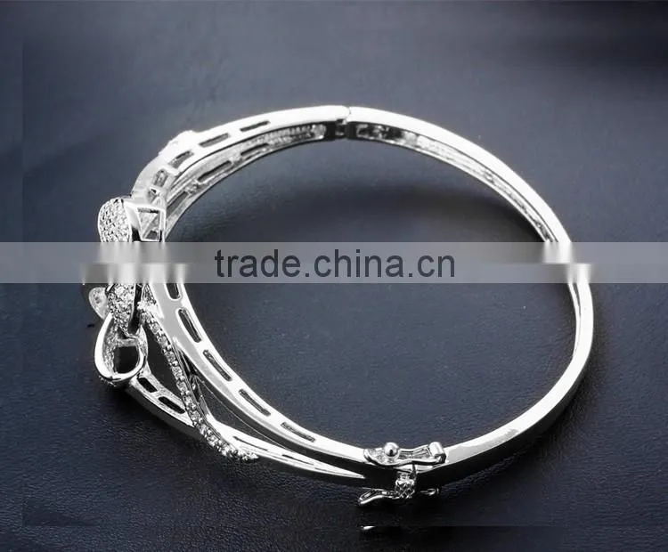 New Chinese Style Jewelry Windmill Shape Best Gift for Women 18K Gold Plated Bangle