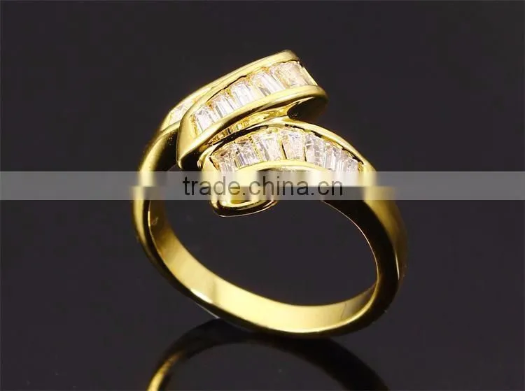 Simple Vintage Classic Costume Jewelry Hot Wedding Band Channel Setting CZ Ring