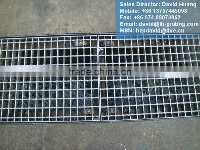 galvanized trench floor grating
