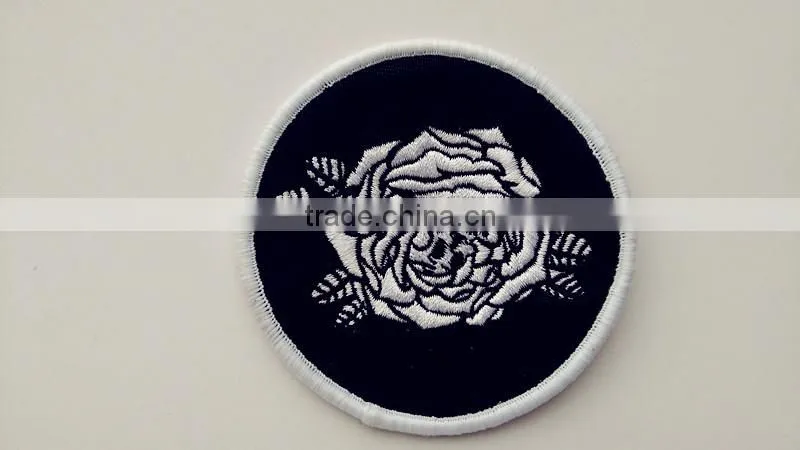 china garment accessory factory wholesale embroidery patches for clothing