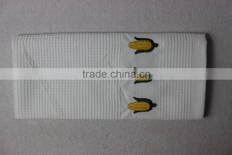 hot selling product 2016 waffle weave promotional beautiful embroidered tea towels