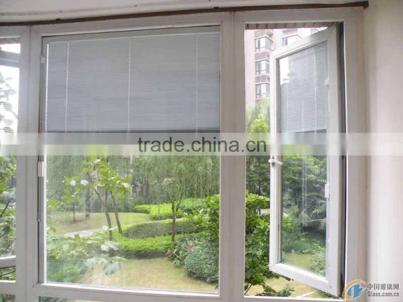 High grade of pvc insulating glass with blinds window for sale