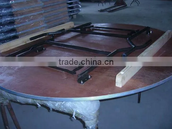 round small folding camping tables