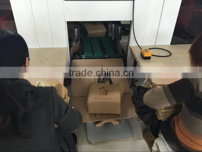 manufacturing factory direct sale nonwoven ultrasonic wave handbag with printing