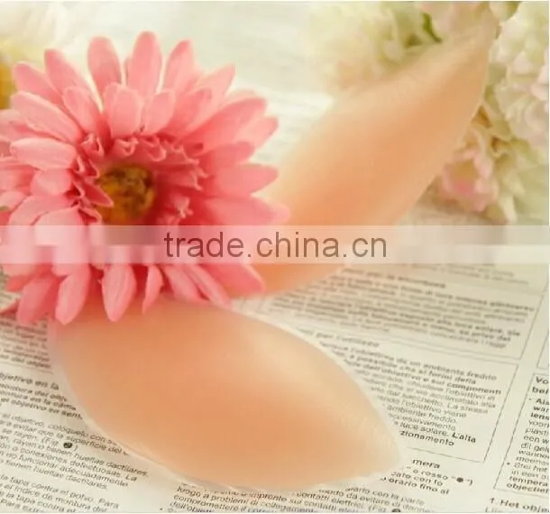 2016 The most popular silicone ladies breast insert