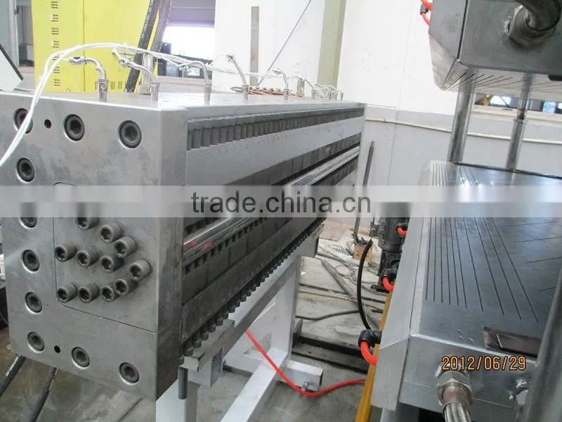 high quality PP hollow sheet machine /PP hollow grid sheet production line