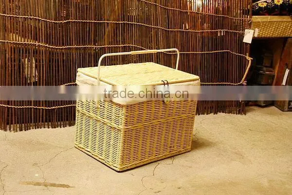 Empty wicker gift basket with lid and handle