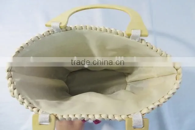 Natural material hand weaving girl straw bag for sale