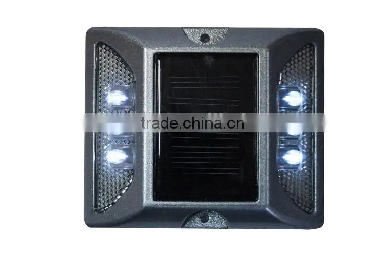 Small MOQ strong reflective effect solar led road stud
