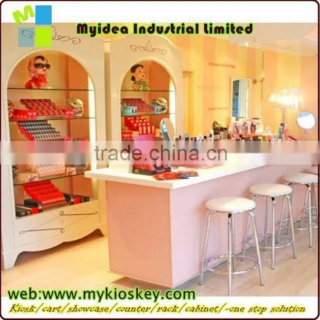 2013 New fashion acrylic cosmetic display case
