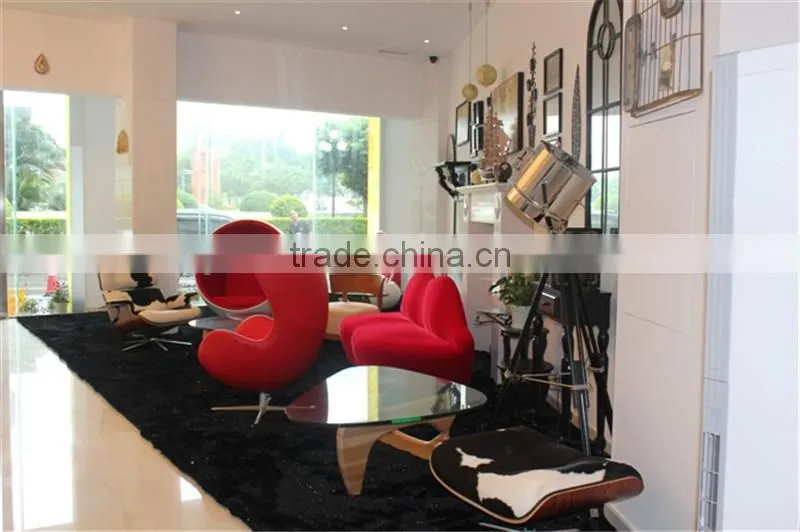 Alibaba Bauhaus furniture supplier Le Corbusier LC2 sofa replica