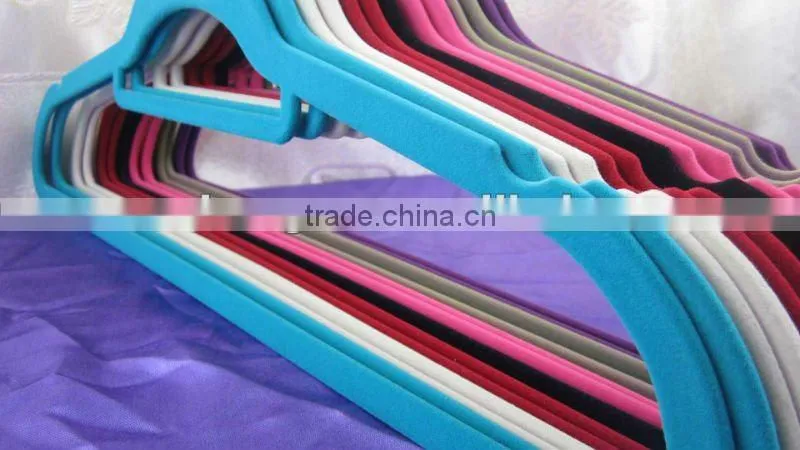 anti-slipping flocking hanger