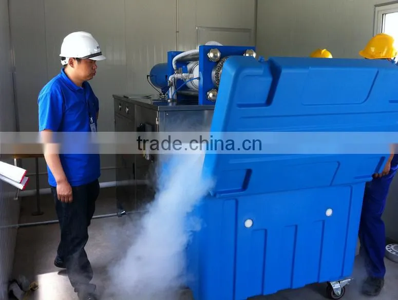 Commercial dry ice cleaning machine with wheel