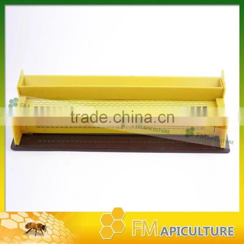 beekeeping plastic beehive pollen trap; multi function bee pollen trap ; bee pollen collector;