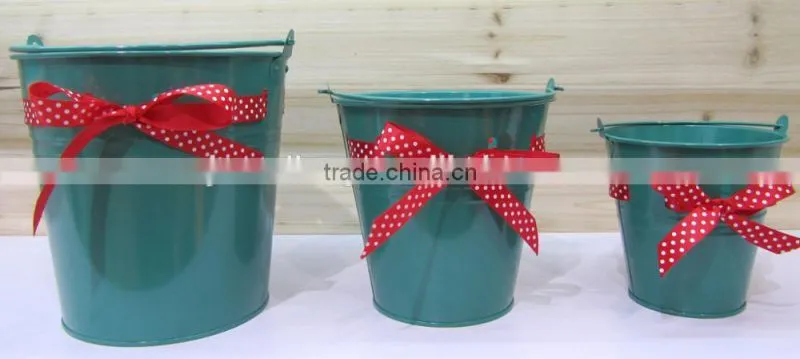 Wholesale Gift Metal Christmas bucket